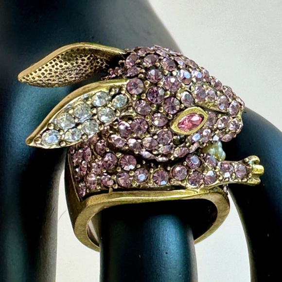PRICE DROP - Heidi Daus White Rabbit Crystal Ring - Picture 4 of 10